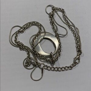 Silver tone 16-18” multi chain w oval pendant in good condition